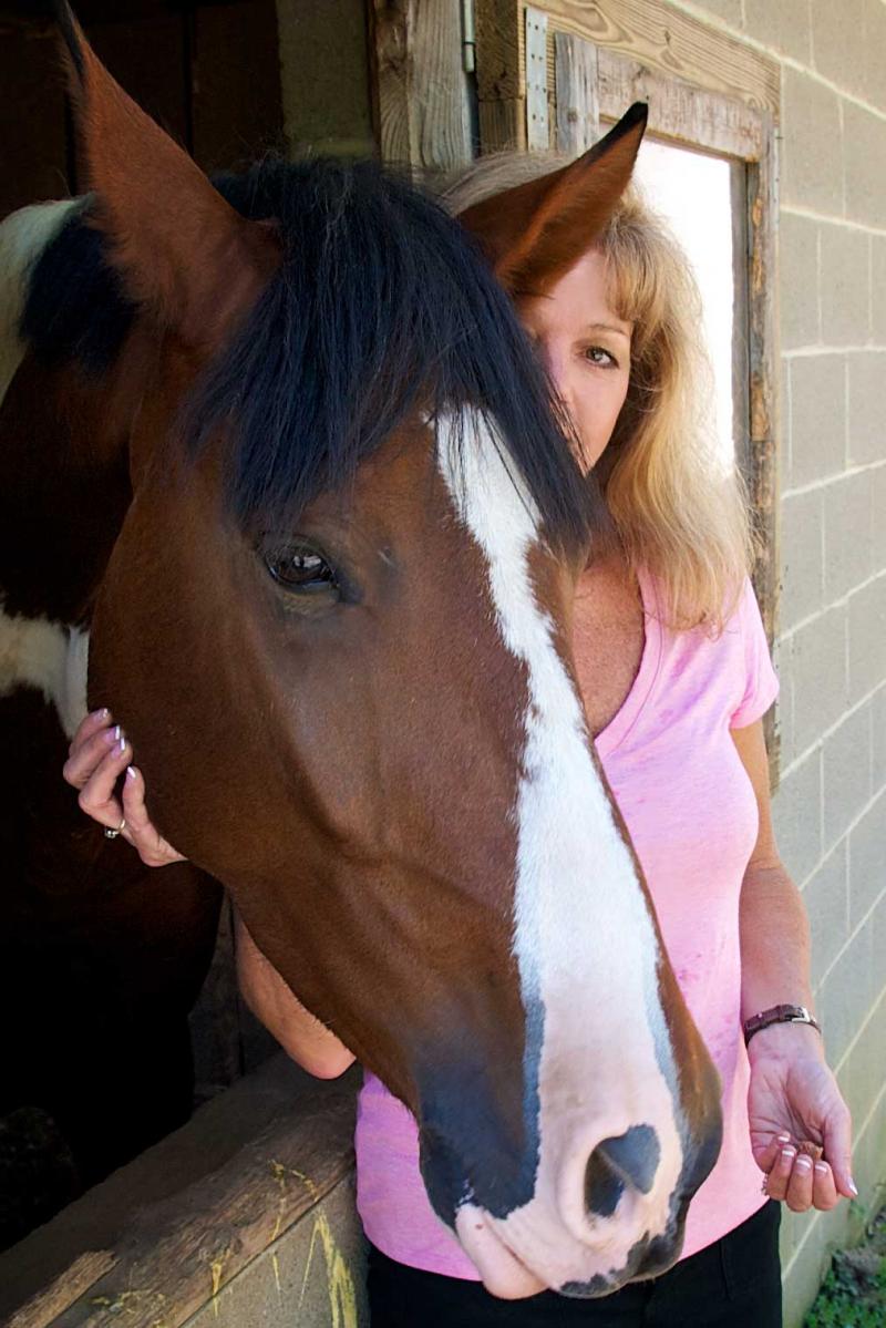 LuckyHorseValerieOrmond